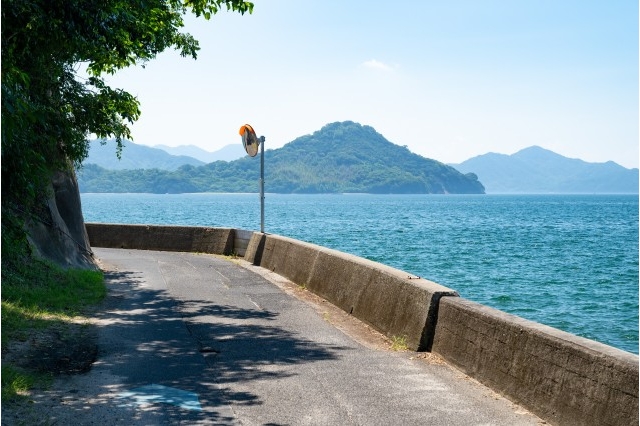 向島から見る瀬戸内海の夏風景