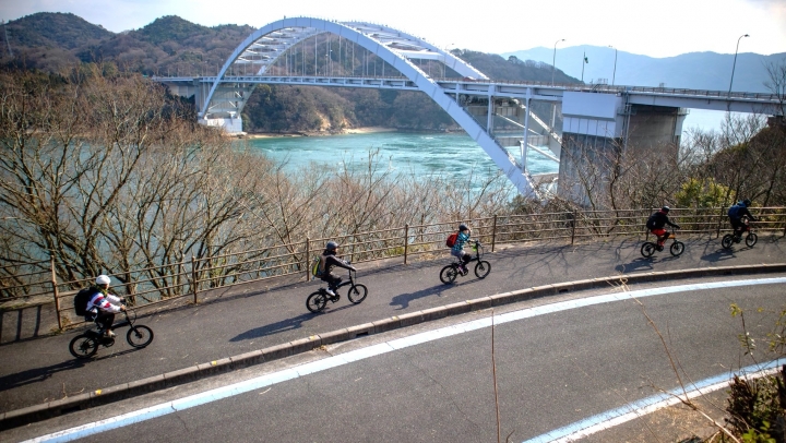 サイクルシップで行く しまなみ旅（ガイド付:20㎞または45km）【英語対応OK】